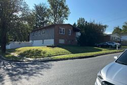 Pre-foreclosure in  PIKESWOOD DR Randallstown, MD 21133
