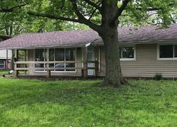 Pre-foreclosure in  JOHN AVE Country Club Hills, IL 60478