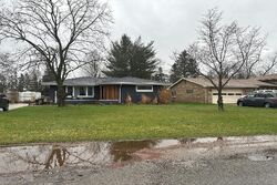  Elmside Rd, Benton Harbor MI