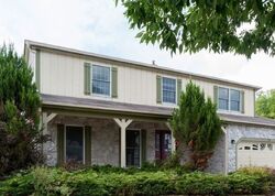 Pre-foreclosure in  PICARDY LN Wheeling, IL 60090