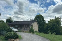 Pre-foreclosure in  LAKEMOORE DR Morristown, TN 37814