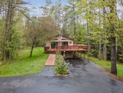  Brookside Acres Rd, Granville NY
