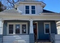  Geneva St, Racine WI