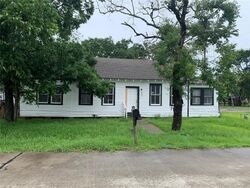  29th St, Dickinson TX