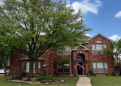 Pre-foreclosure in  WINDSOR DR Plano, TX 75094