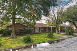 Pre-foreclosure in  ELMWOOD DR Baytown, TX 77520