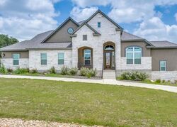  High Forest Dr, New Braunfels TX