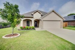  Tenison Dr, Ennis TX