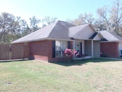  Gloucester Dr, Midway GA