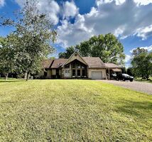 Pre-foreclosure in  RIVERMONT DR Gallatin, TN 37066