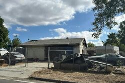 Pre-foreclosure in  Western View Dr Homeland, CA 92548