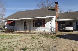 Pre-foreclosure in  Highway 278 E Monticello, AR 71655