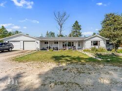 Pre-foreclosure Listing in County Road 612 LEWISTON, MI 49756