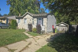 Pre-foreclosure in  JIM DR New Baltimore, MI 48047