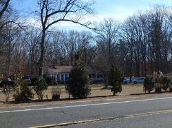 Pre-foreclosure in  JACKSON MILLS RD Freehold, NJ 07728