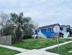 Pre-foreclosure in  Music St New Orleans, LA 70122