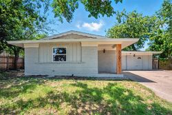 Pre-foreclosure in  Trail Lake Dr Fort Worth, TX 76133