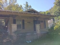 Pre-foreclosure in  Given Ave Memphis, TN 38122