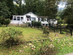 Pre-foreclosure in  Ashmore Ave Chattanooga, TN 37415