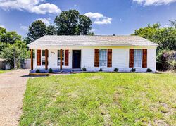 Pre-foreclosure in  Shayne Ln Memphis, TN 38109