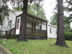 Pre-foreclosure in  Aurora Rd Bedford, OH 44146