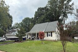 Pre-foreclosure in  KNOWLEDGE LN Bowie, MD 20715