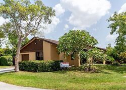 Pre-foreclosure in  Sw 132nd Circle Ct Miami, FL 33186