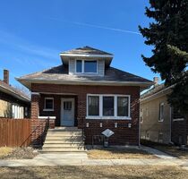 Pre-foreclosure in  S 49th Ct Cicero, IL 60804