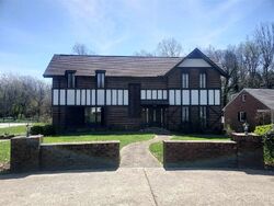 Pre-foreclosure in  Amanda Furnace Dr Ashland, KY 41101