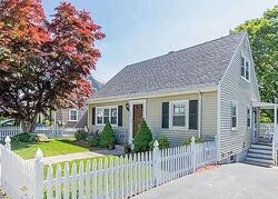  Sherrin St, Hyde Park MA