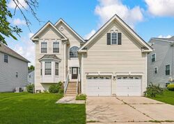 Pre-foreclosure in  Stoneham Dr Riverside, NJ 08075