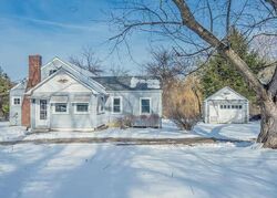 Pre-foreclosure in  Beyersdorfer St Kingston, NY 12401