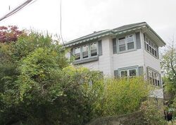 Pre-foreclosure in  DUNHAM AVE Mount Vernon, NY 10553