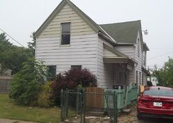 Pre-foreclosure in  LAWN AVE Cleveland, OH 44102