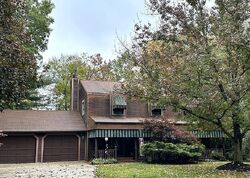 Pre-foreclosure in  S Colonial Dr Cortland, OH 44410