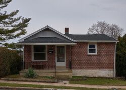 Pre-foreclosure in  EARL ST Reading, PA 19605