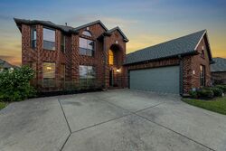  Wynnewood Dr, Red Oak TX