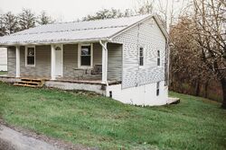 Pre-foreclosure in  Hill St Beckley, WV 25801