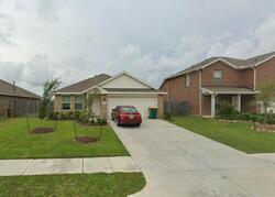 Pre-foreclosure in  Maple Bend Ln La Marque, TX 77568