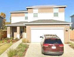 Pre-foreclosure in  Explorador Dr Merced, CA 95340