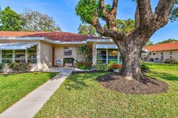  Nw 3rd Ct Apt D, Delray Beach FL