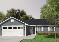 Pre-foreclosure in  URBAN DR Columbus, OH 43229