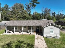 Pre-foreclosure in  Long St Splendora, TX 77372