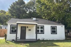 Pre-foreclosure in  Antwerp Ave Birmingham, AL 35212