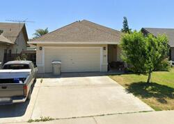 Pre-foreclosure in  Badger Pass Dr Riverbank, CA 95367