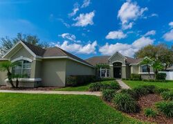 Pre-foreclosure in  MAGNETA LOOP Auburndale, FL 33823