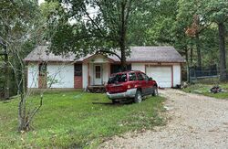  Porcupine Ln, Linn Creek MO