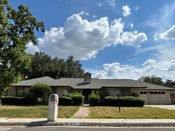 Pre-foreclosure in  Cypress Crk San Antonio, TX 78239
