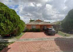 Pre-foreclosure in  Nw 99th Ct Hialeah, FL 33018