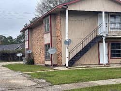 Pre-foreclosure in  WESTON ST Baker, LA 70714